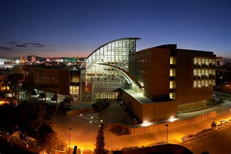 university of nevada las vegas hotel management