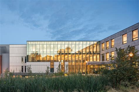 university of oregon engineering