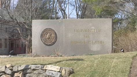 university of rhode island financial aid