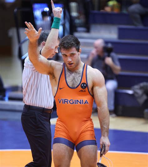 uva club wrestlin