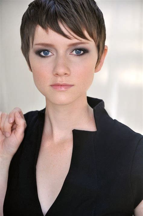 valorie curry the following