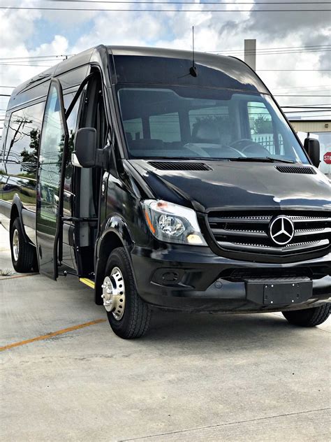 van rental san antonio tx