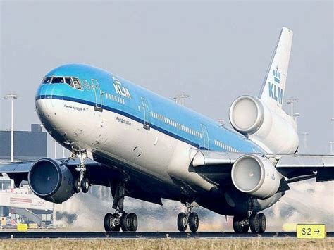 van tweedekker tot dc10 de klm in vogelvlucht Kindle Editon