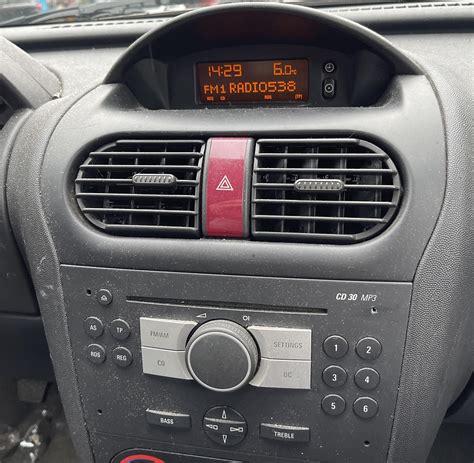 vauxhall corsa radio code input Reader