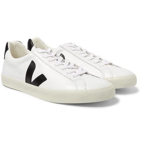 veja mens shoes