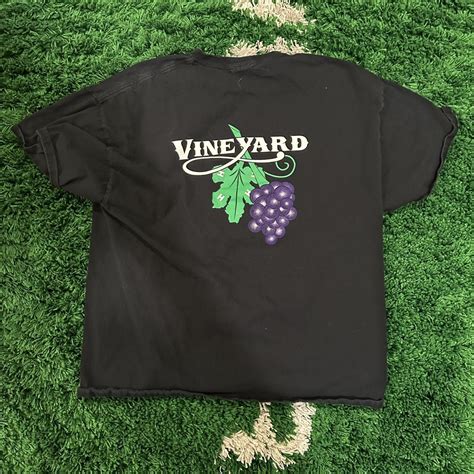 vineyard tee shirts