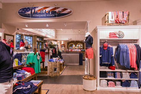 vineyard vines store