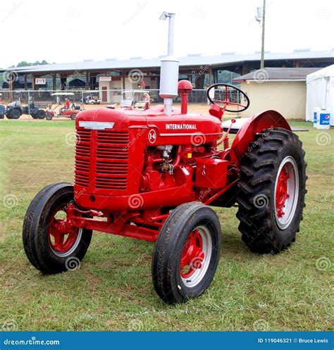 vintage international harvester tractors Doc