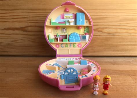 vintage polly pockets