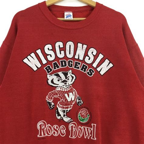 vintage wisconsin badgers sweatshirt