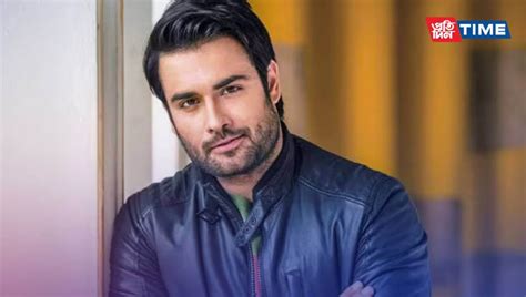 vivian dsena