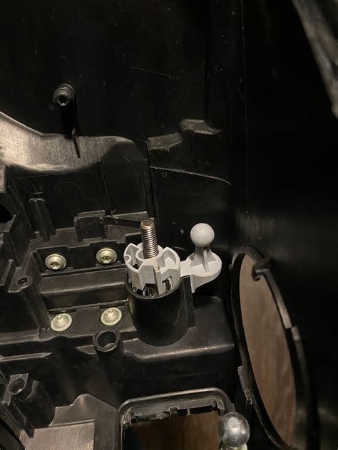 volvo s40 automatic headlight adjustment PDF