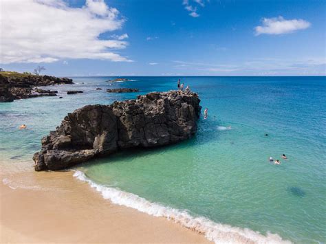 waimea bay beach park