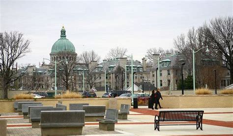 walk in the yard a self guided tour of the u s naval academy Doc