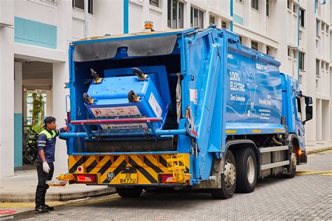 waste collector singapore