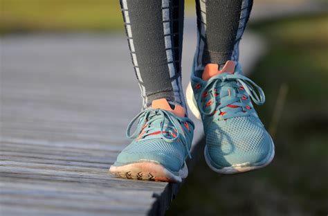 waterproof walking shoes