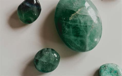 what does green aventurine do