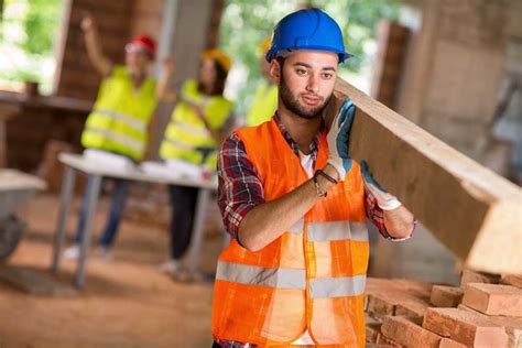 what is a construction laborer