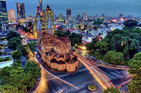 what to do in ho chi minh