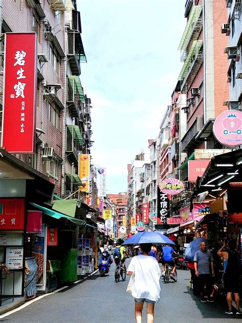 what to do in tamsui taipei