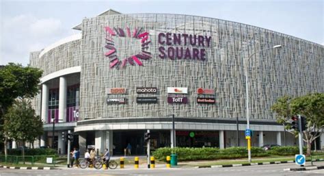 what to eat at century square