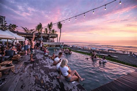 where to stay in canggu bali