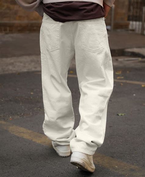 white baggy jeans