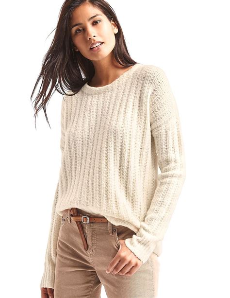 white sweater women