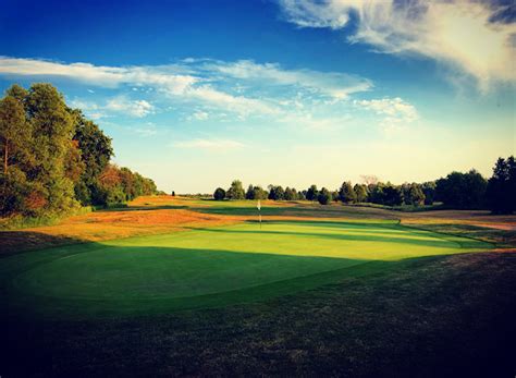 wolf run golf course