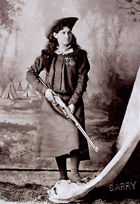 woman on the american frontier Reader