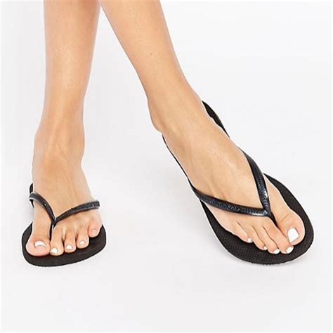 women's flip flops