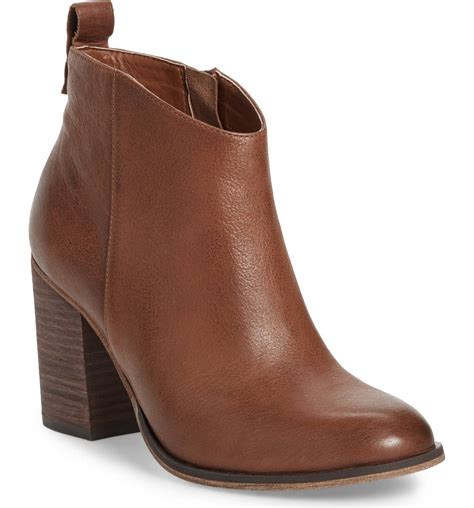 women's wide width booties