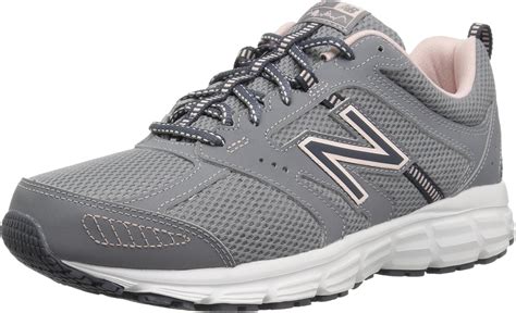 women new balance shoes