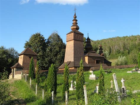 wooden churches of the carpathians a comparative study Doc
