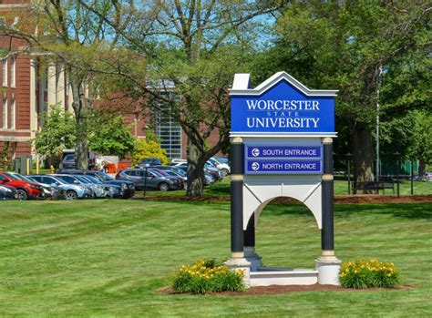 worcester state graduate programs