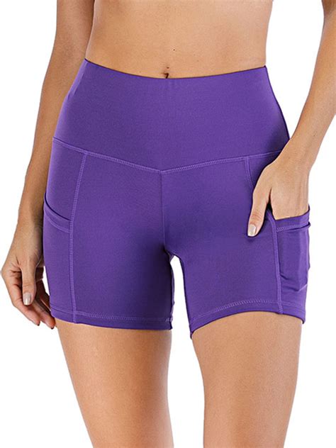 yoga shorts with pockets