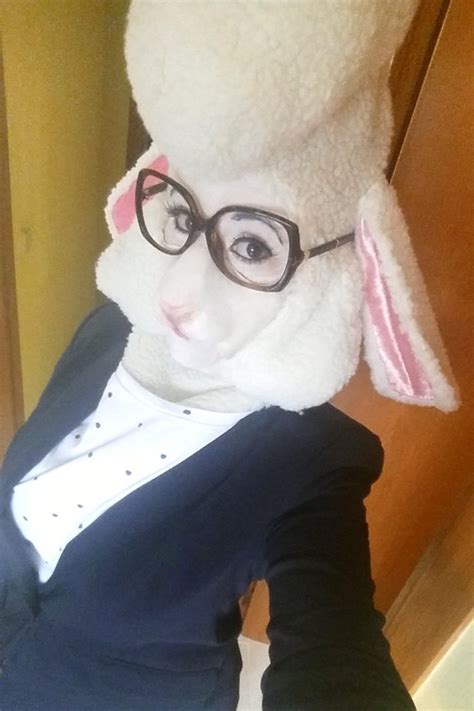 zootopia bellwether costume